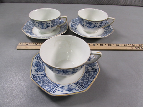 38 PCS OF JOHNSON BROS DINNERWARE GENEVA PATTERN