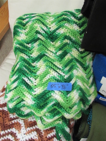 CROCHETED, PLUSH & FLEECE THROWS