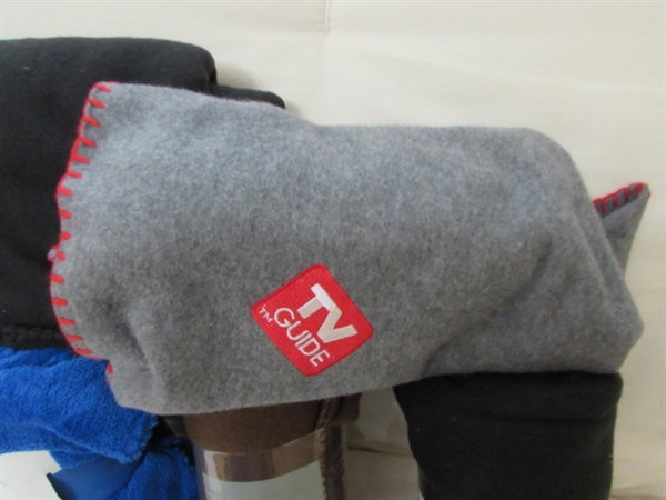 CROCHETED, PLUSH & FLEECE THROWS