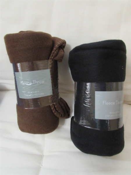 CROCHETED, PLUSH & FLEECE THROWS