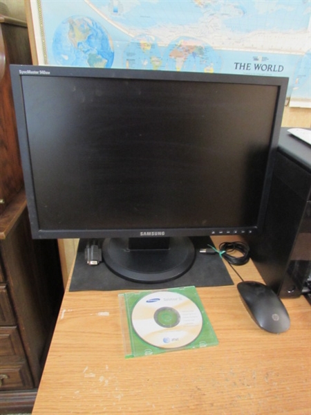 SMALL DESK & CHAIR W/COMPUTER MONITOR, KEYBOARD & MOUSE, PRINTER & MORE