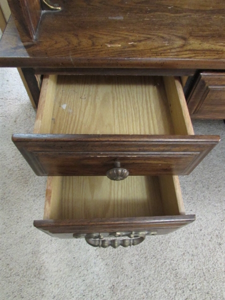 ROLL TOP DESK