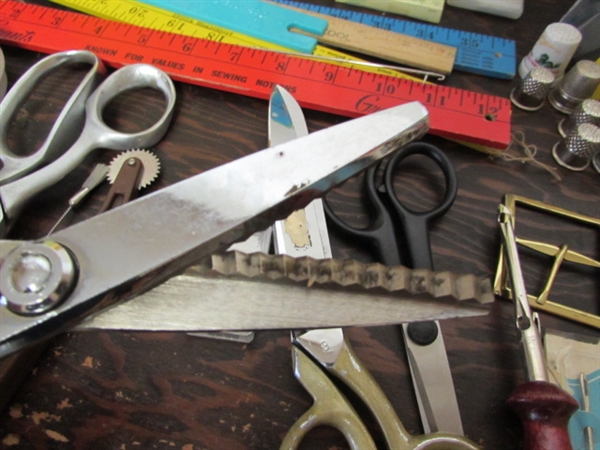 LARGE ASSORTMENT OF SEWING SUPPLIES & TOOLS