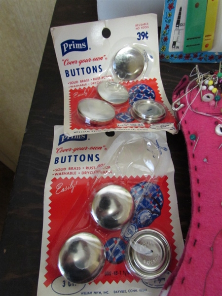 LARGE ASSORTMENT OF SEWING SUPPLIES & TOOLS
