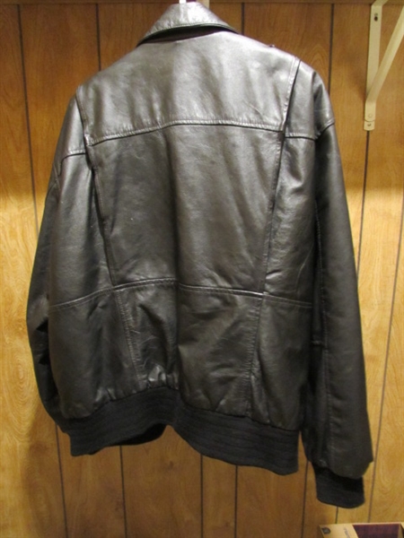 MEN'S BURKES BAY VINTAGE LEATHER JACKET - SZ LARGE?
