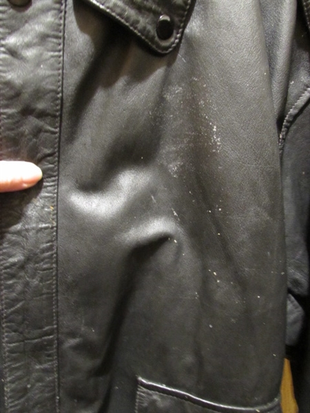 MEN'S BURKES BAY VINTAGE LEATHER JACKET - SZ LARGE?

