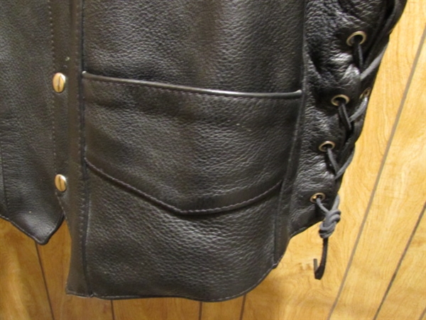 MEN'S LEATHER VEST - LIKE NEW CONDITION