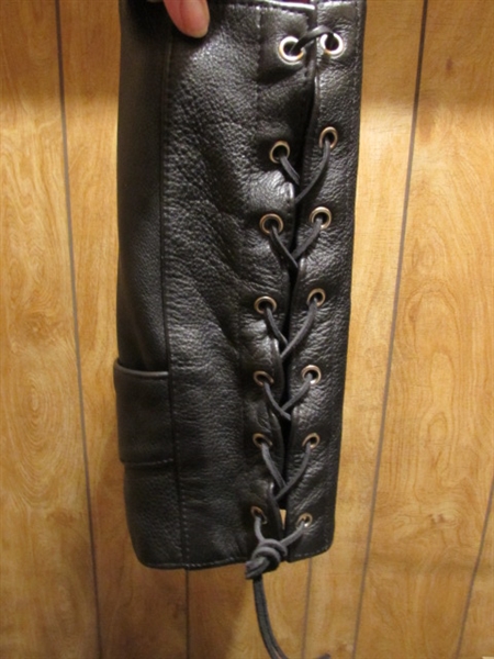 MEN'S LEATHER VEST - LIKE NEW CONDITION