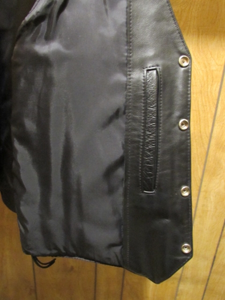 MEN'S LEATHER VEST - LIKE NEW CONDITION