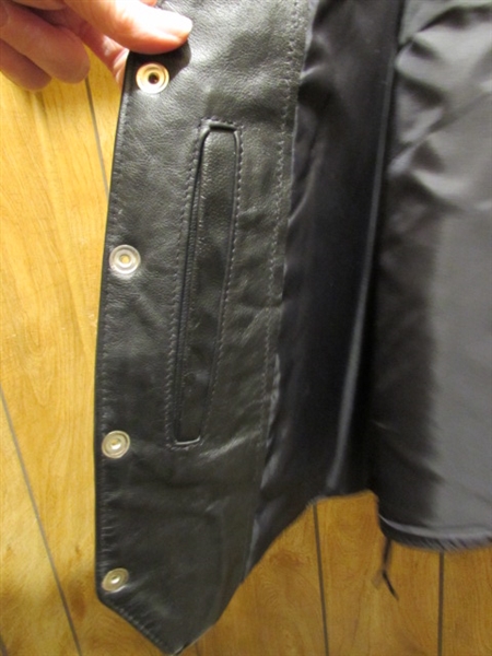 MEN'S LEATHER VEST - LIKE NEW CONDITION