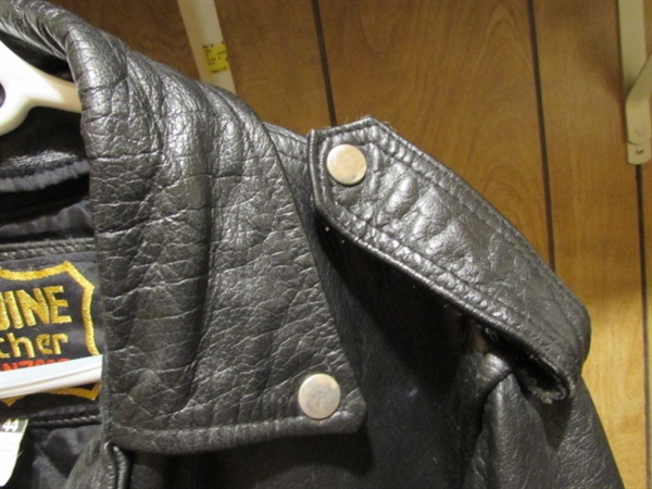 MEN'S LEATHER BIKER JACKET W/REMOVABLE LINING - SIZE LARGE