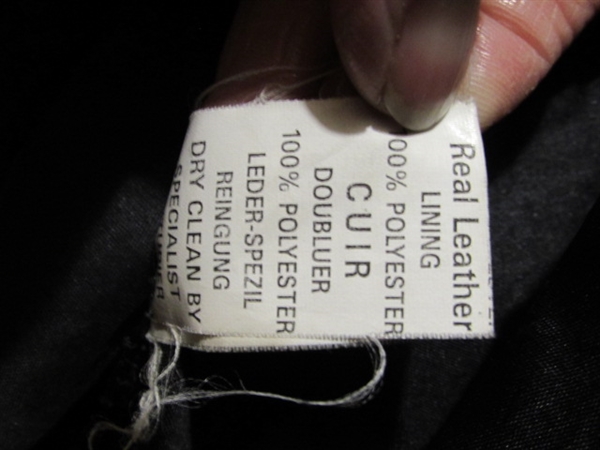 MEN'S LEATHER BIKER JACKET W/REMOVABLE LINING - SIZE LARGE
