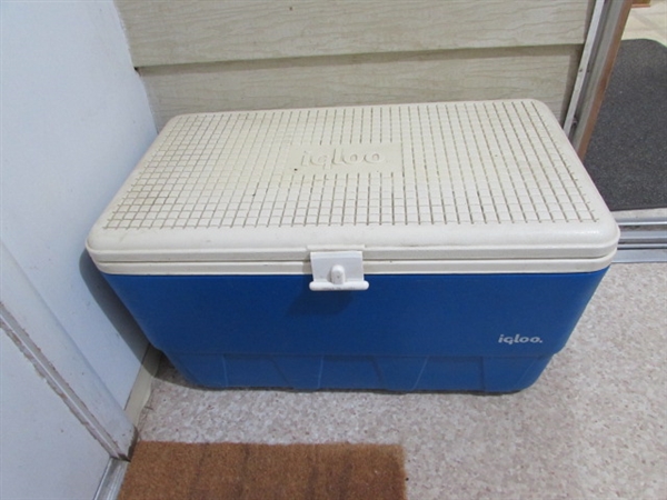 BLUE ICE CHESTS AND PLAYMATE COOLER