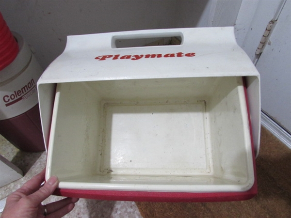 RED PLAYMATE COOLER & INSULATED DRINK THERMOS