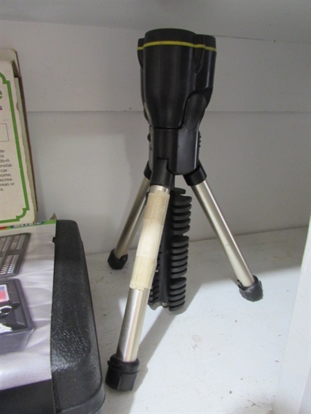 NEW/SEALED 130 PIECE TOOL KIT, FLASHLIGHTS, STAPLE GUN & MORE