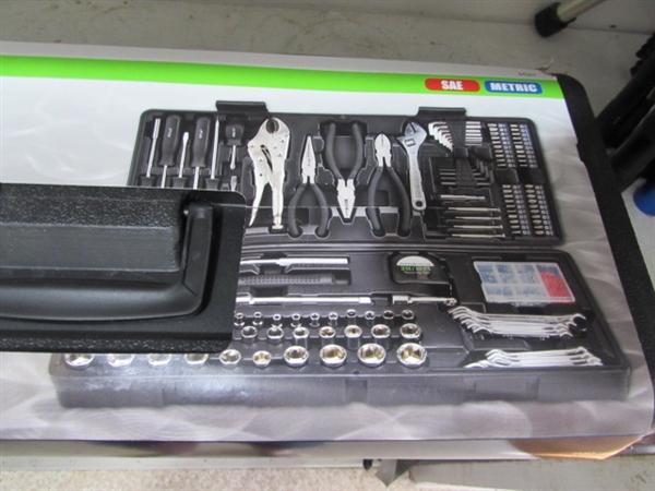 NEW/SEALED 130 PIECE TOOL KIT, FLASHLIGHTS, STAPLE GUN & MORE