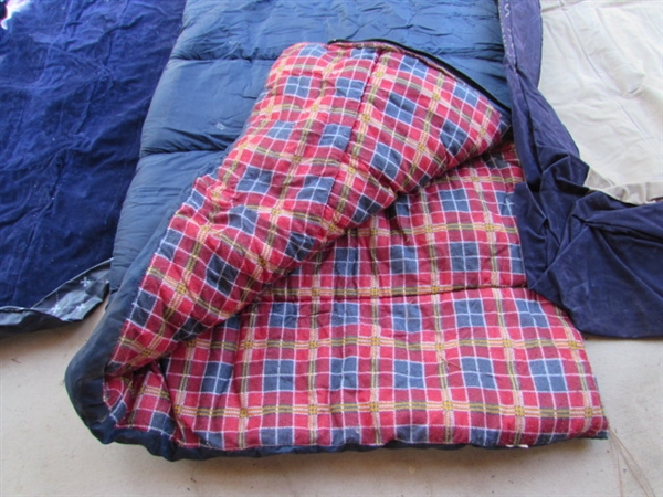2 AIR MATTRESSES & SLEEPING BAG