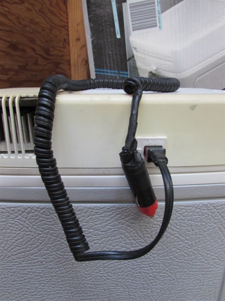 IGLOO KOOL CRUISER - 12-VOLT COOLER