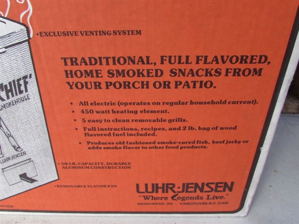 LARGE 50 LB CAPACITY BIG CHIEF ELECTRIC SMOKER