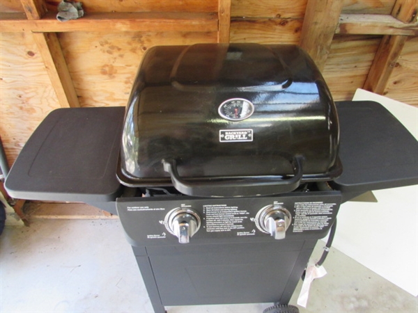 BACKYARD GRILL PROPANE BBQ