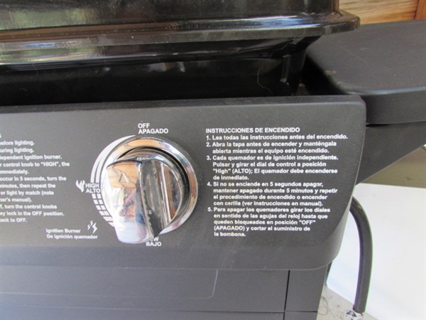 BACKYARD GRILL PROPANE BBQ