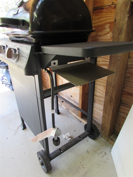 BACKYARD GRILL PROPANE BBQ