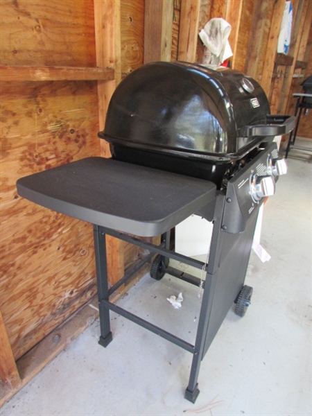 BACKYARD GRILL PROPANE BBQ