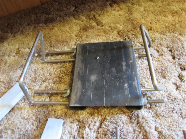 KAYAK/CANOE DOLLIES?