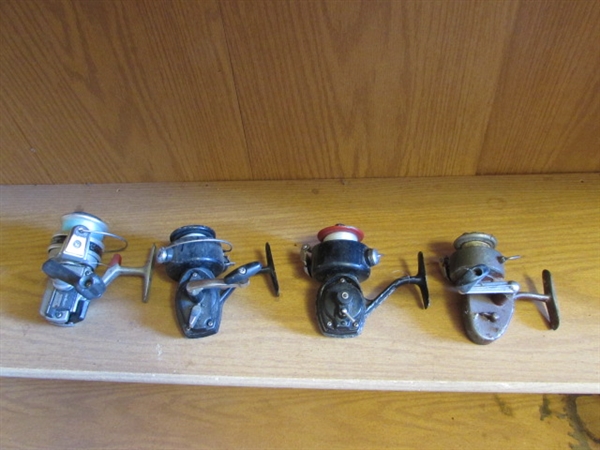 4 FISHING REELS