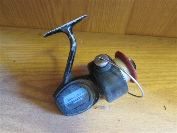 4 FISHING REELS