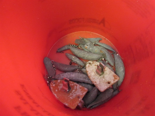 TACKLE BOX W/TACKLE, LEAD WEIGHTS & MORE