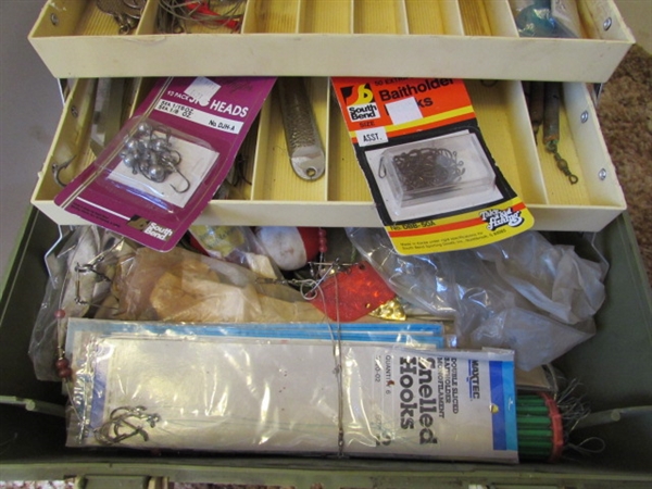 TACKLE BOX W/TACKLE, LEAD WEIGHTS & MORE