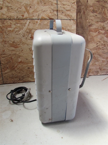EUREKA VACUUM CLEANER & SPACE HEATER
