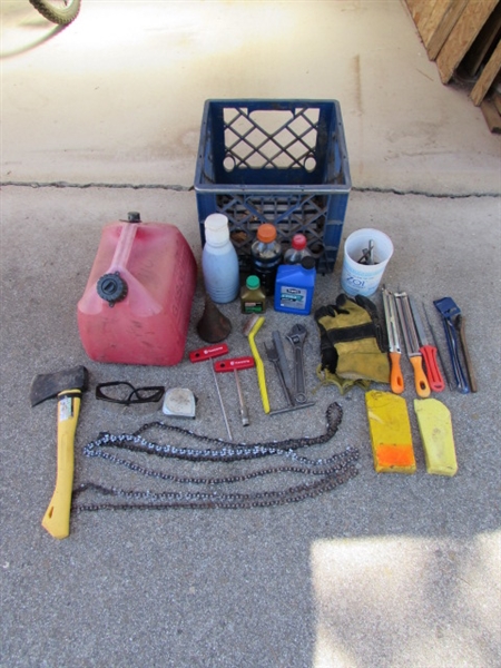 CHAINSAW CARE LOT