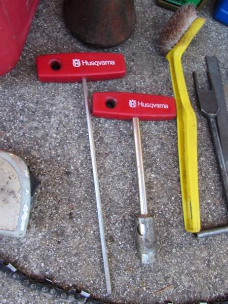 CHAINSAW CARE LOT