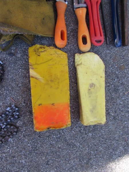CHAINSAW CARE LOT