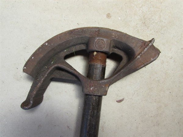 CONDUIT BENDERS