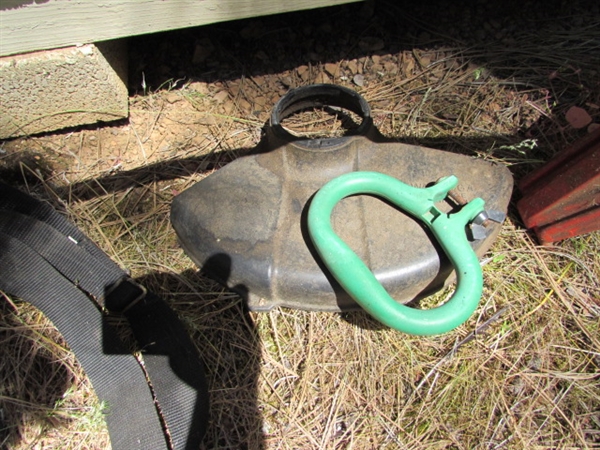 2 GAS POWERED & 1 ELECTRIC STRING TRIMMERS & EXTENSION CORDS