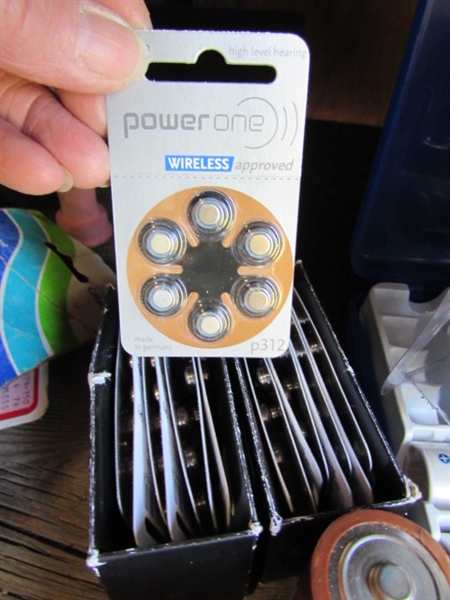 LIGHT BULBS & BATTERIES