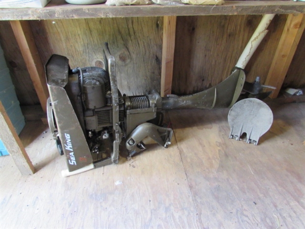 VINTAGE SEA KING 3HP BOAT MOTOR - HAS COMPRESSION