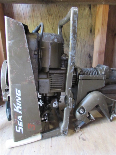 VINTAGE SEA KING 3HP BOAT MOTOR - HAS COMPRESSION
