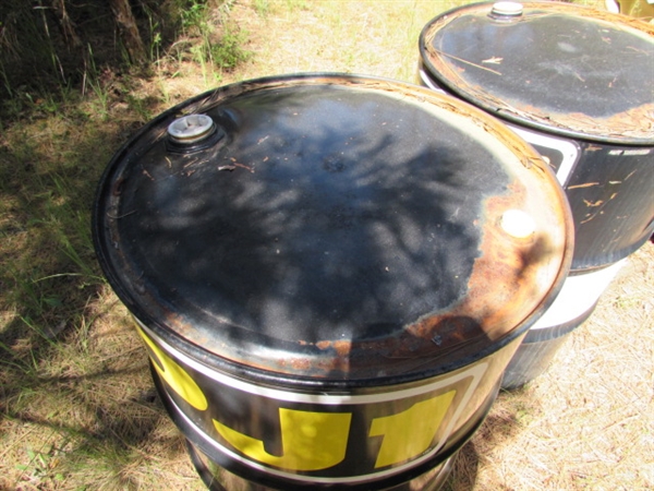 4 55-GALLON DRUMS (EMPTY) & 1 STAND
