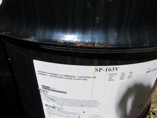 4 55-GALLON DRUMS (EMPTY) & 1 STAND
