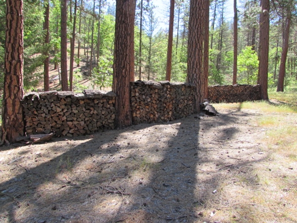 SPLIT SEASONED FIREWOOD