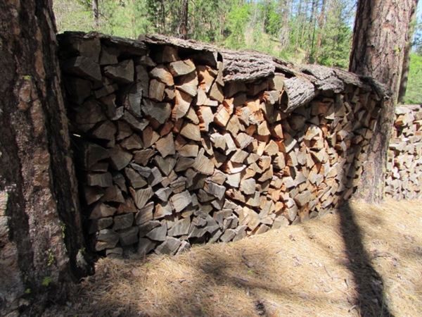SPLIT SEASONED FIREWOOD