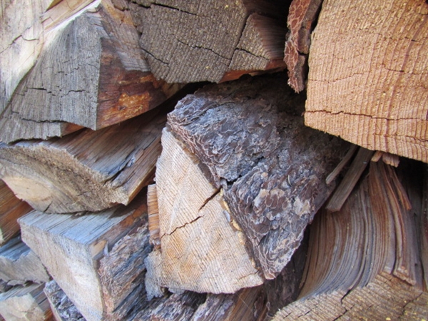 SPLIT SEASONED FIREWOOD