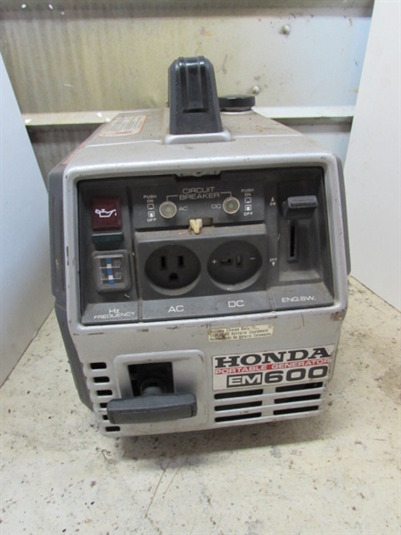 HONDA EM600 PORTABLE GENERATOR - HAS COMPRESSION