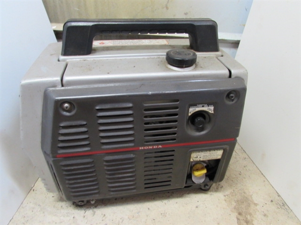 HONDA EM600 PORTABLE GENERATOR - HAS COMPRESSION
