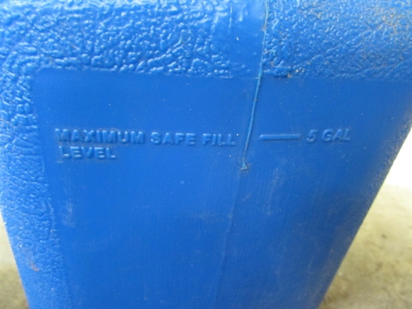 FUEL CANS - 1 HAS FUEL
