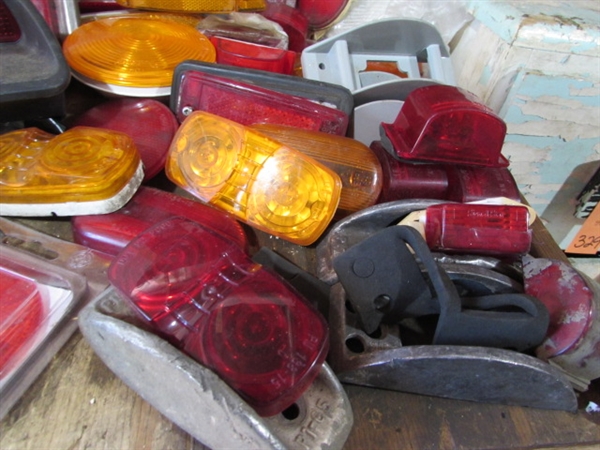ASSORTED LIGHTS & REFLECTORS